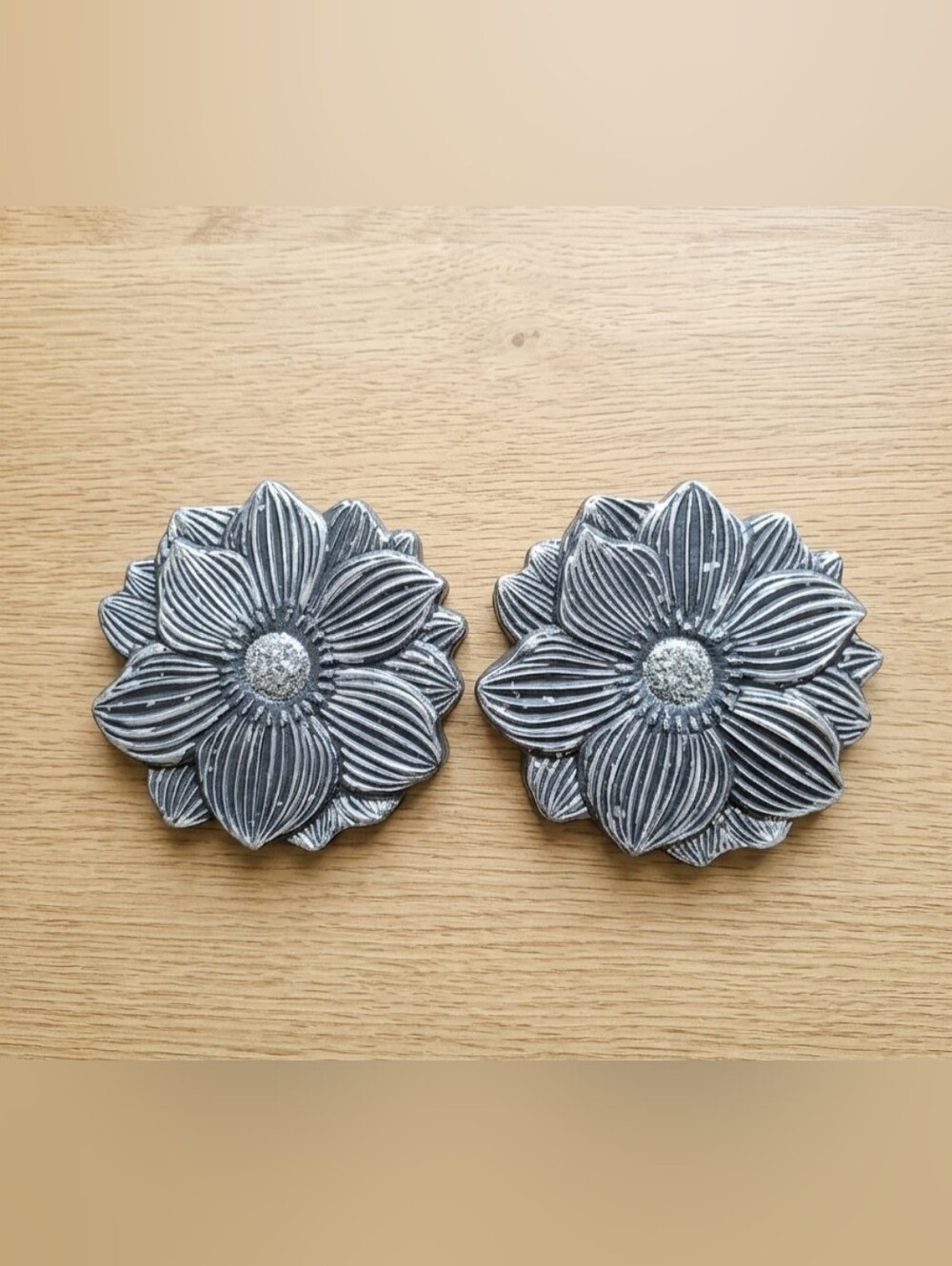 Metallic Floral Resin Coasters Set - Silver & Gold